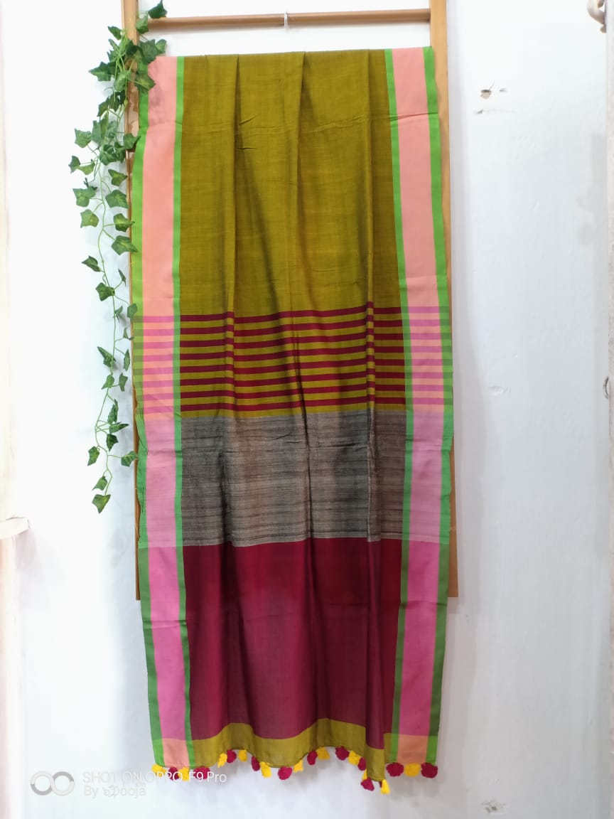 Green handwoven dupatta