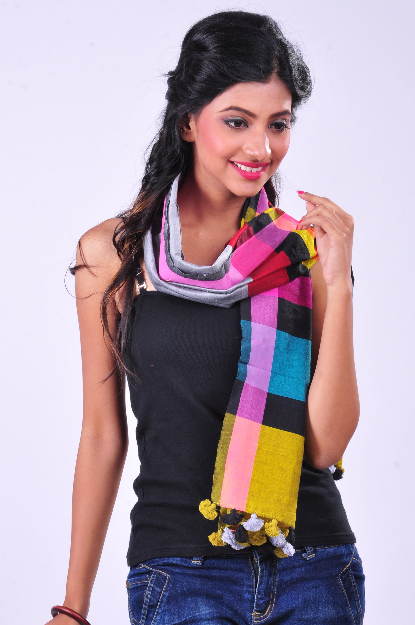 Majenta handwoven stole
