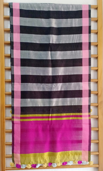 Black and grey stole