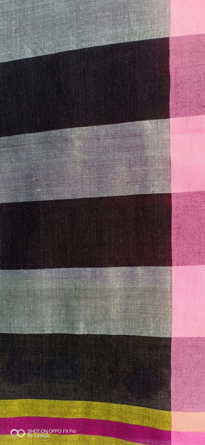 Black and grey stole